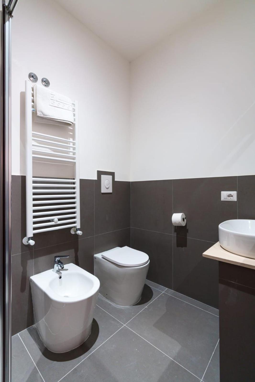 Camere Cavour Macerata Luaran gambar